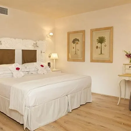 La Del Re - Adults Only - Small Luxury Of The World Кастиадас