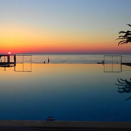 Отель La Del Re - Adults Only - Small Luxury Of The World Кастиадас