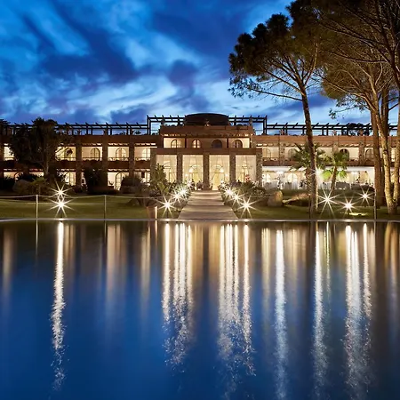 La Del Re - Adults Only - Small Luxury Of The World