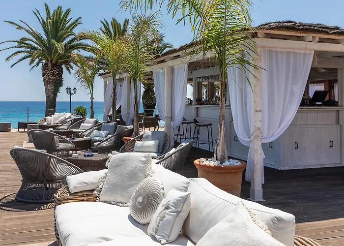 La Del Re - Adults Only - Small Luxury Of The World