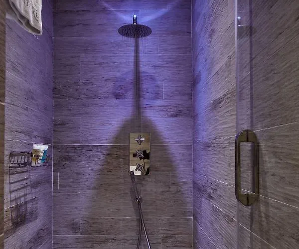 La Del Re - Adults Only - Small Luxury Of The World Кастиадас